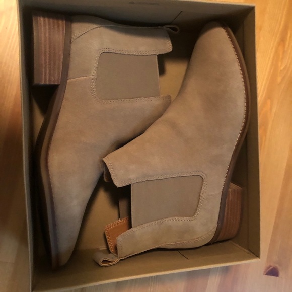 Luck Brand Chelsea Boot - Picture 4 of 4